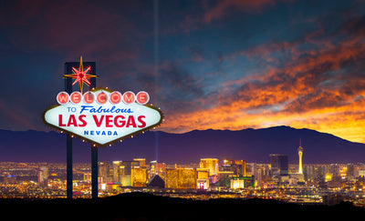 Welcome to Las Vegas sign with sunset in back drop