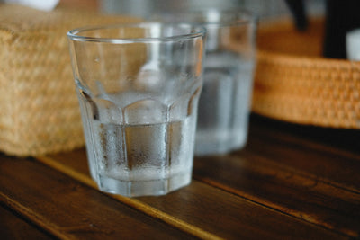 Photo of two glasses of drinking water.
